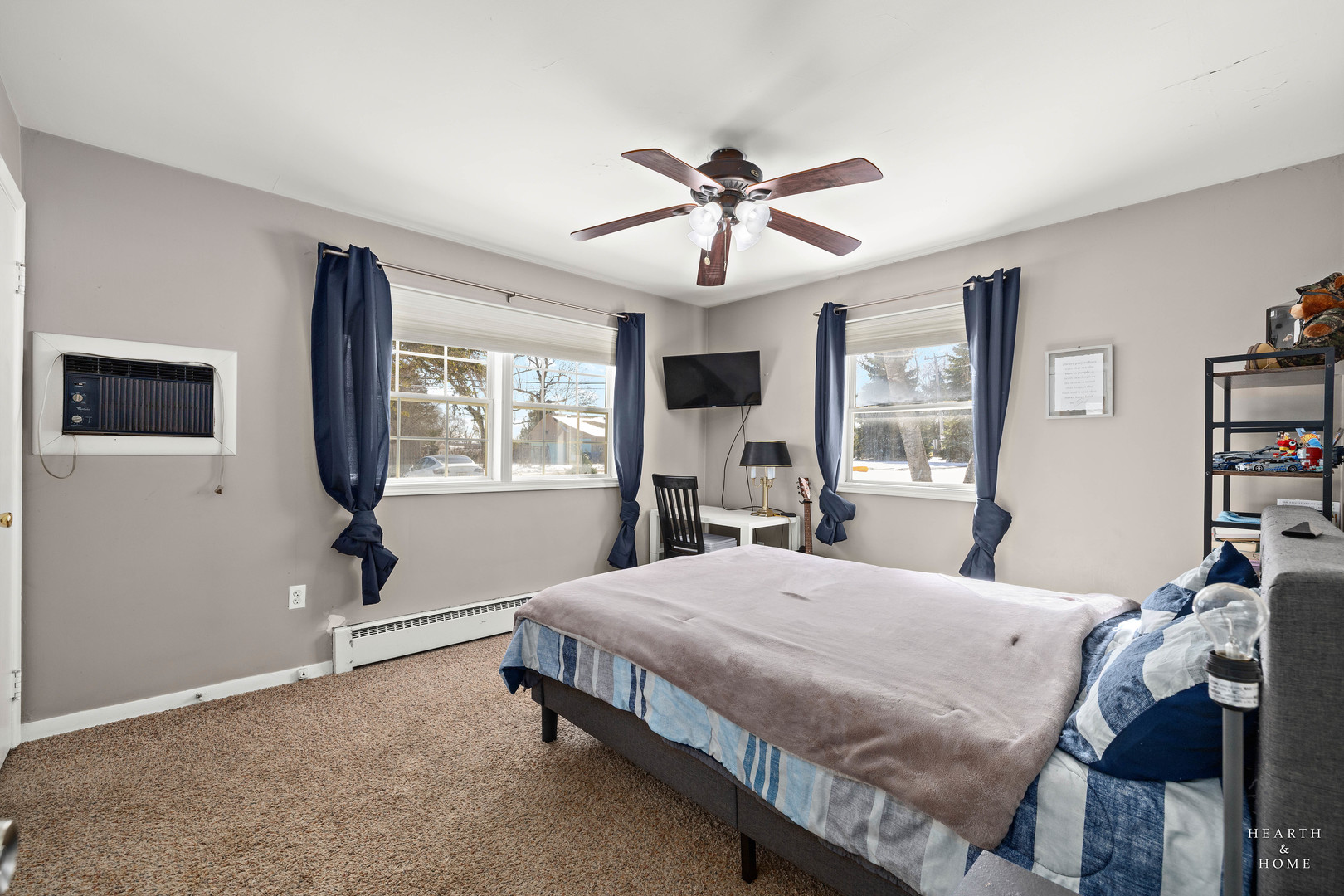 2540 E Bonnie Brook Lane, Waukegan, IL 60087