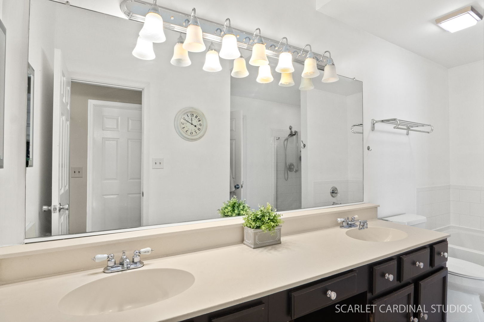 3S130 Timber Drive, Warrenville, IL 60555