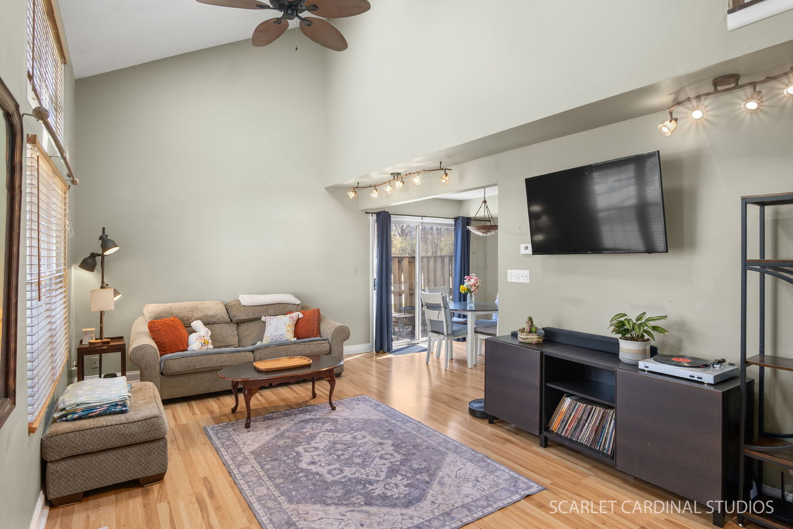 3S130 Timber Drive, Warrenville, IL 60555