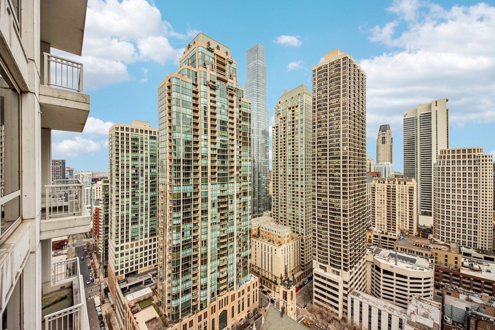 55 E Erie Street #2901, Chicago, IL 60611