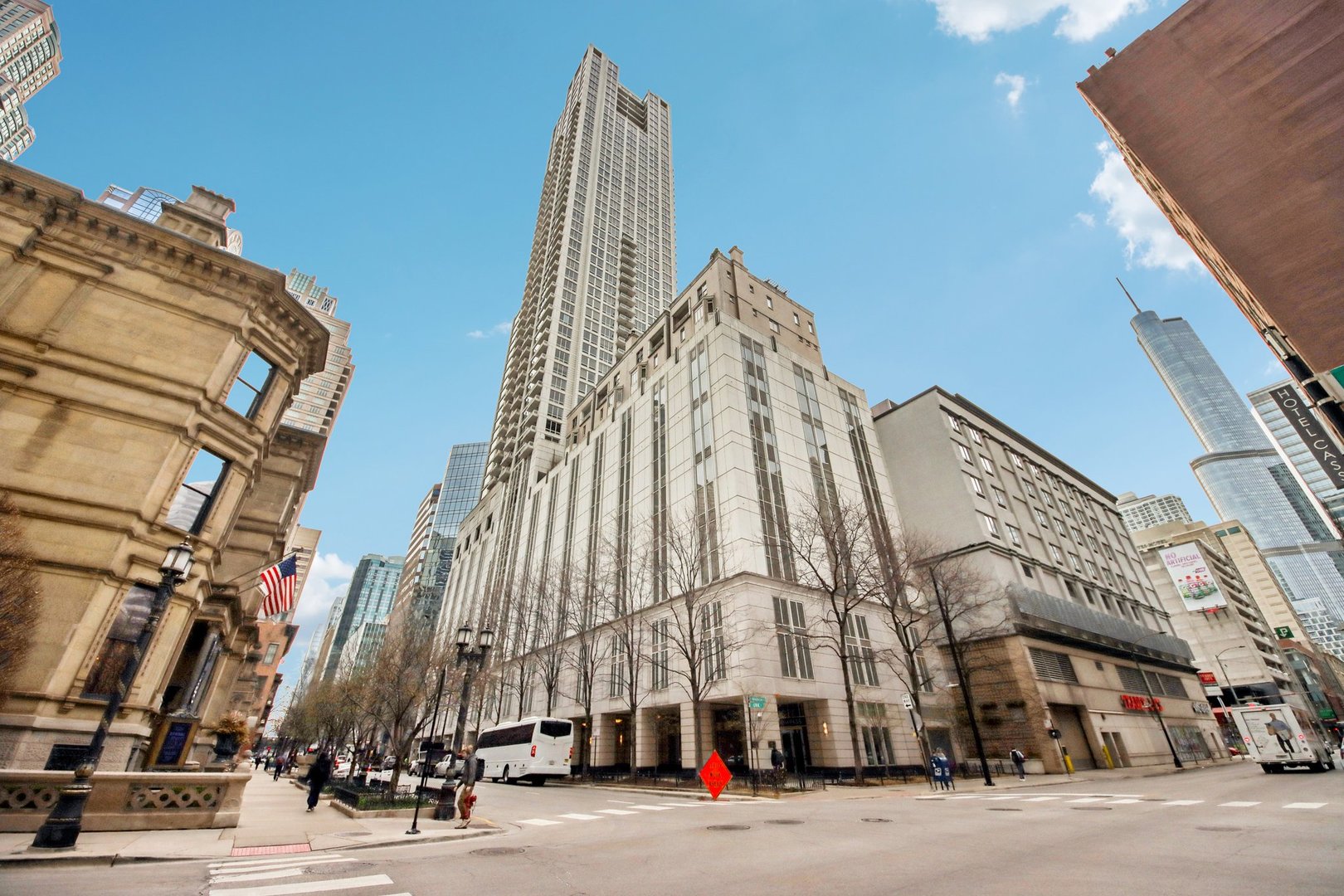 55 E Erie Street #2901, Chicago, IL 60611