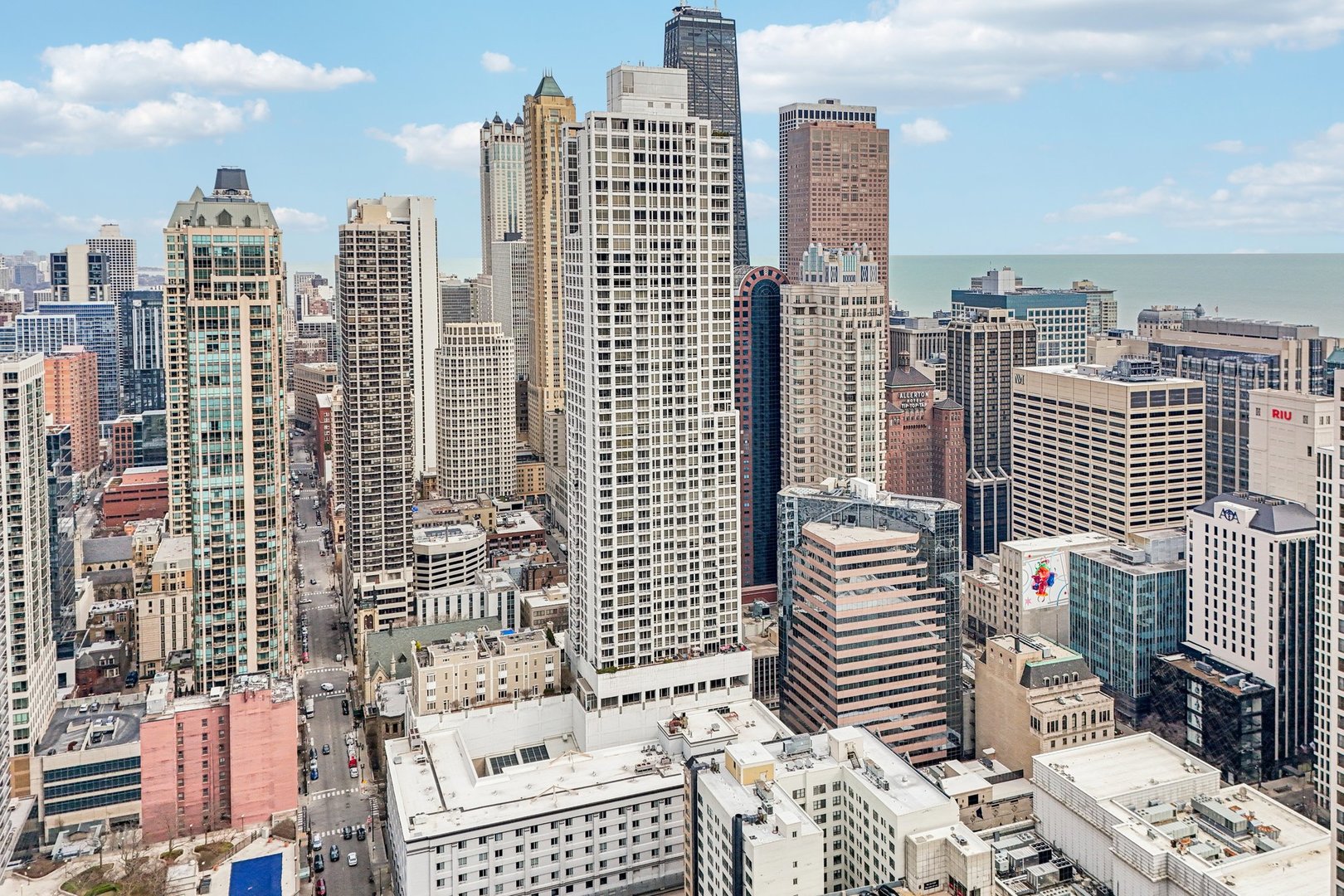 55 E Erie Street #2901, Chicago, IL 60611