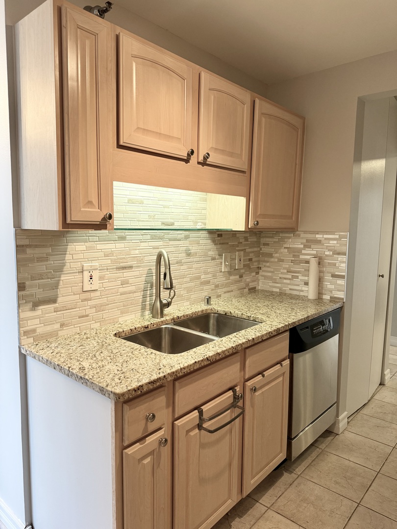 401 E Ontario Street #1410, Chicago, IL 60611