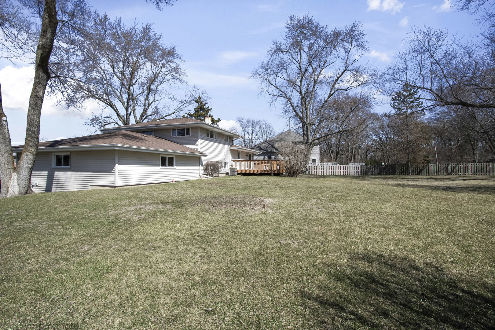 61 Miller Road, Lake Zurich, IL 60047