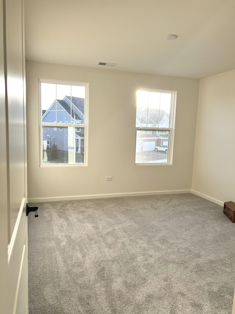 692 Switchgrass Way, Bolingbrook, IL 60490