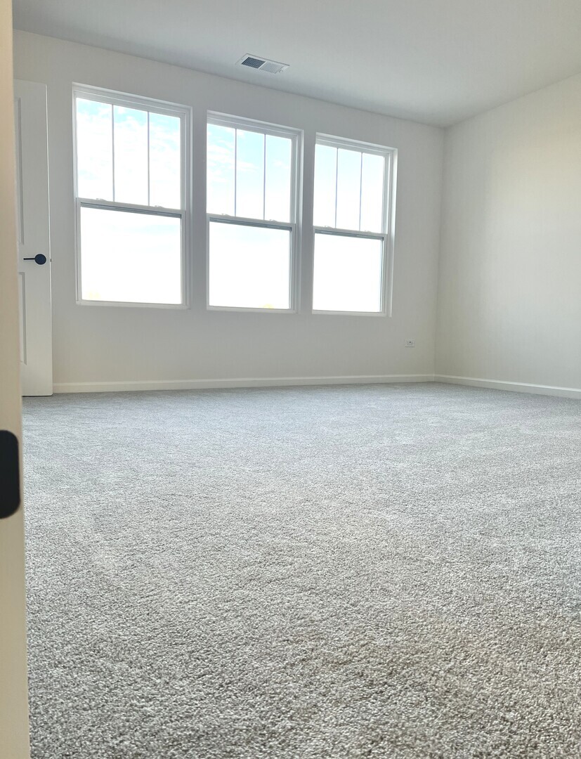 692 Switchgrass Way, Bolingbrook, IL 60490