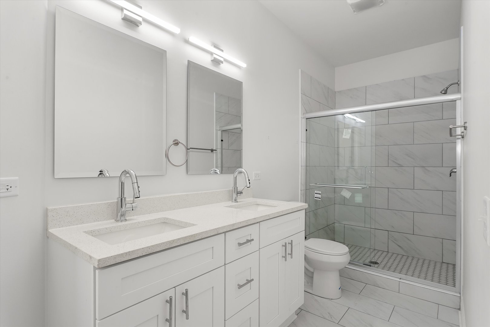 4447 W van buren Street, Chicago, IL 60624