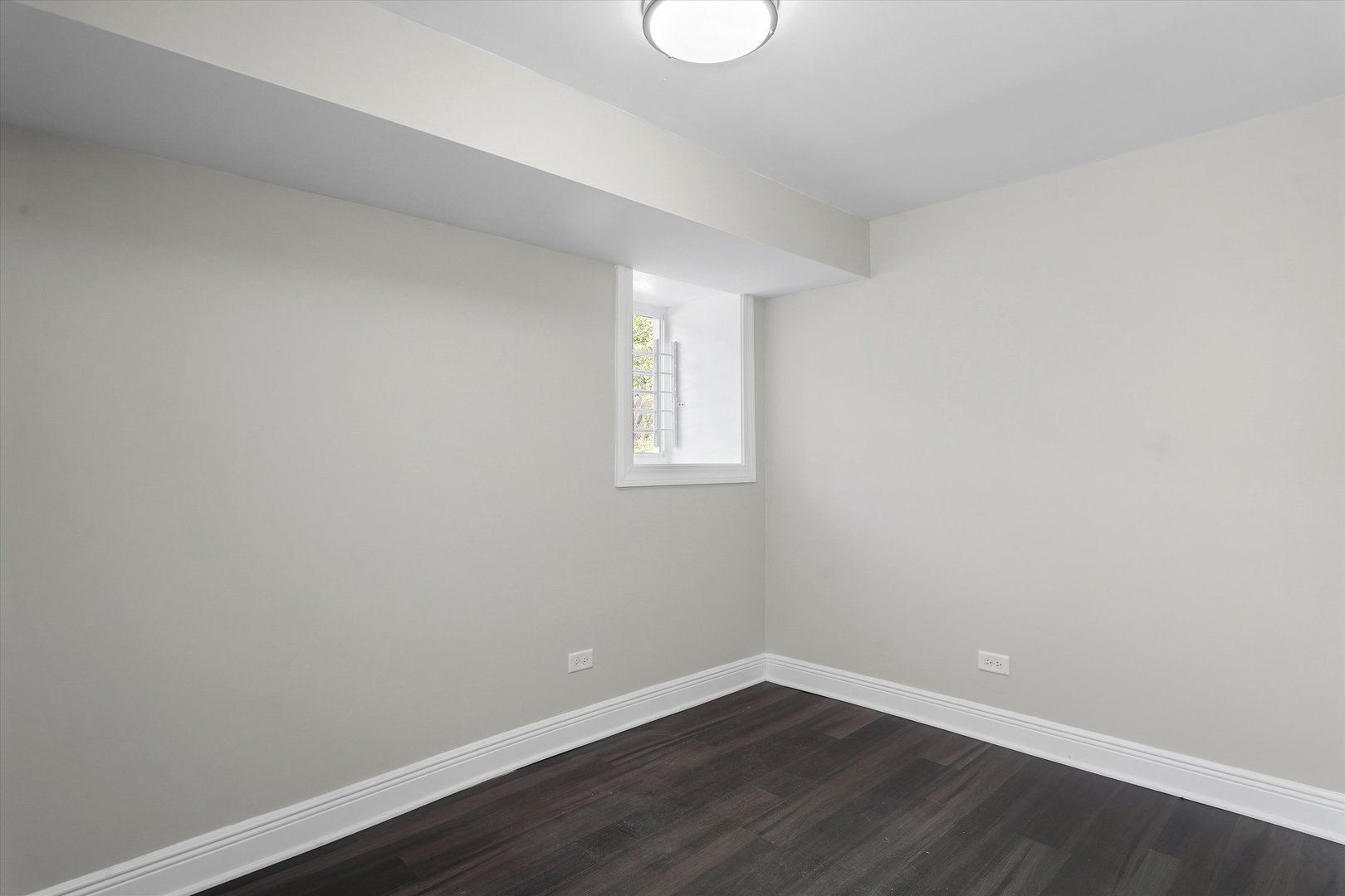 4447 W van buren Street, Chicago, IL 60624