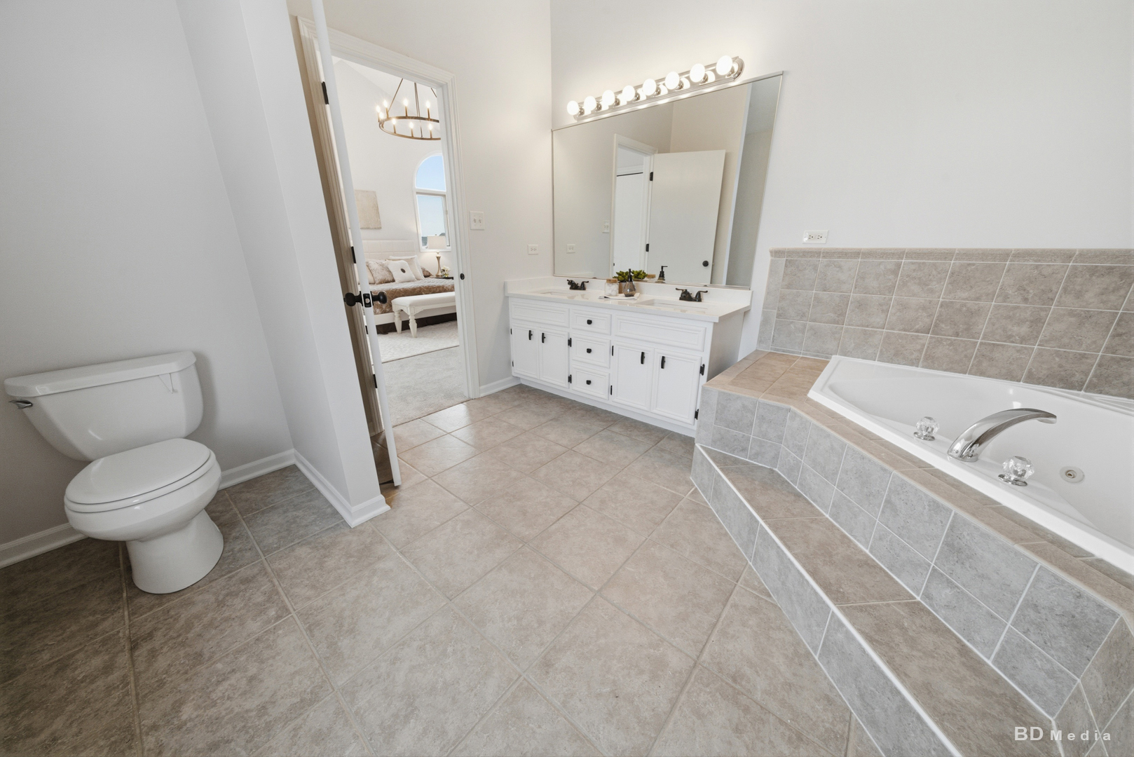 8548 Monaghan Drive, Tinley Park, IL 60487