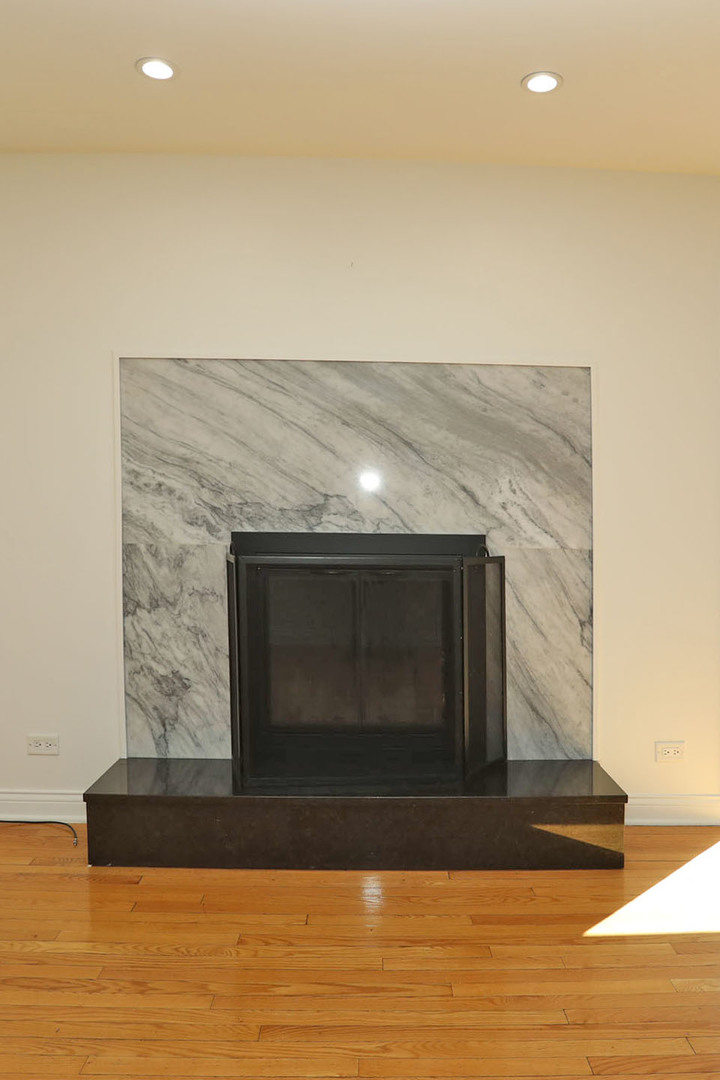 409 Lexington Drive, Schaumburg, IL 60173