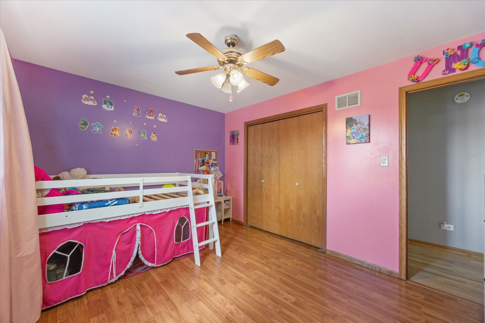 5446 S Rutherford Avenue, Chicago, IL 60638