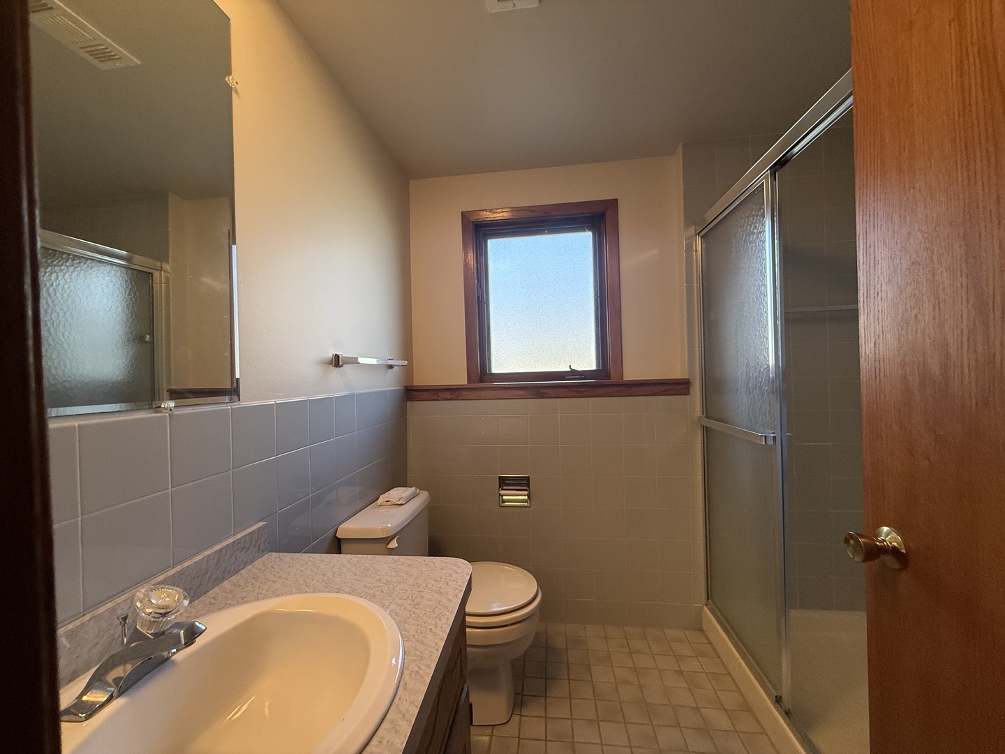 8301 Normandy Avenue, Burbank, IL 60459