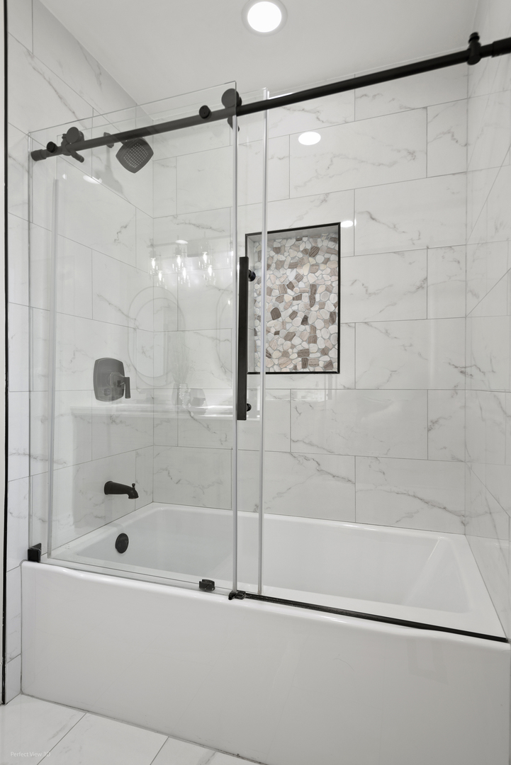 15236 Windsor Drive, Orland Park, IL 60462