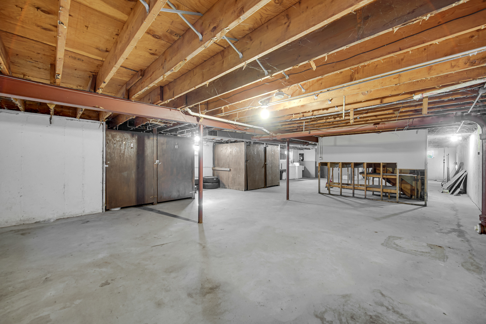 31 Wellington Avenue #2, Mundelein, IL 60060