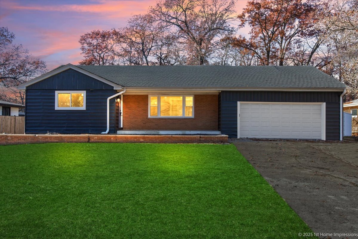 17740 Clyde Avenue, Lansing, IL 60438