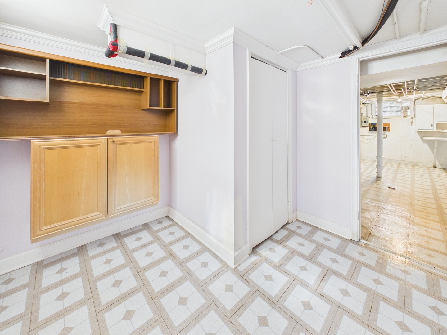 2522 Westbrook Drive, Franklin Park, IL 60131