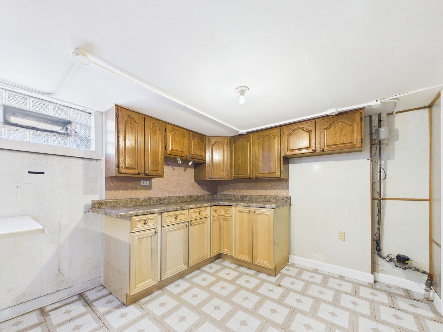 2522 Westbrook Drive, Franklin Park, IL 60131