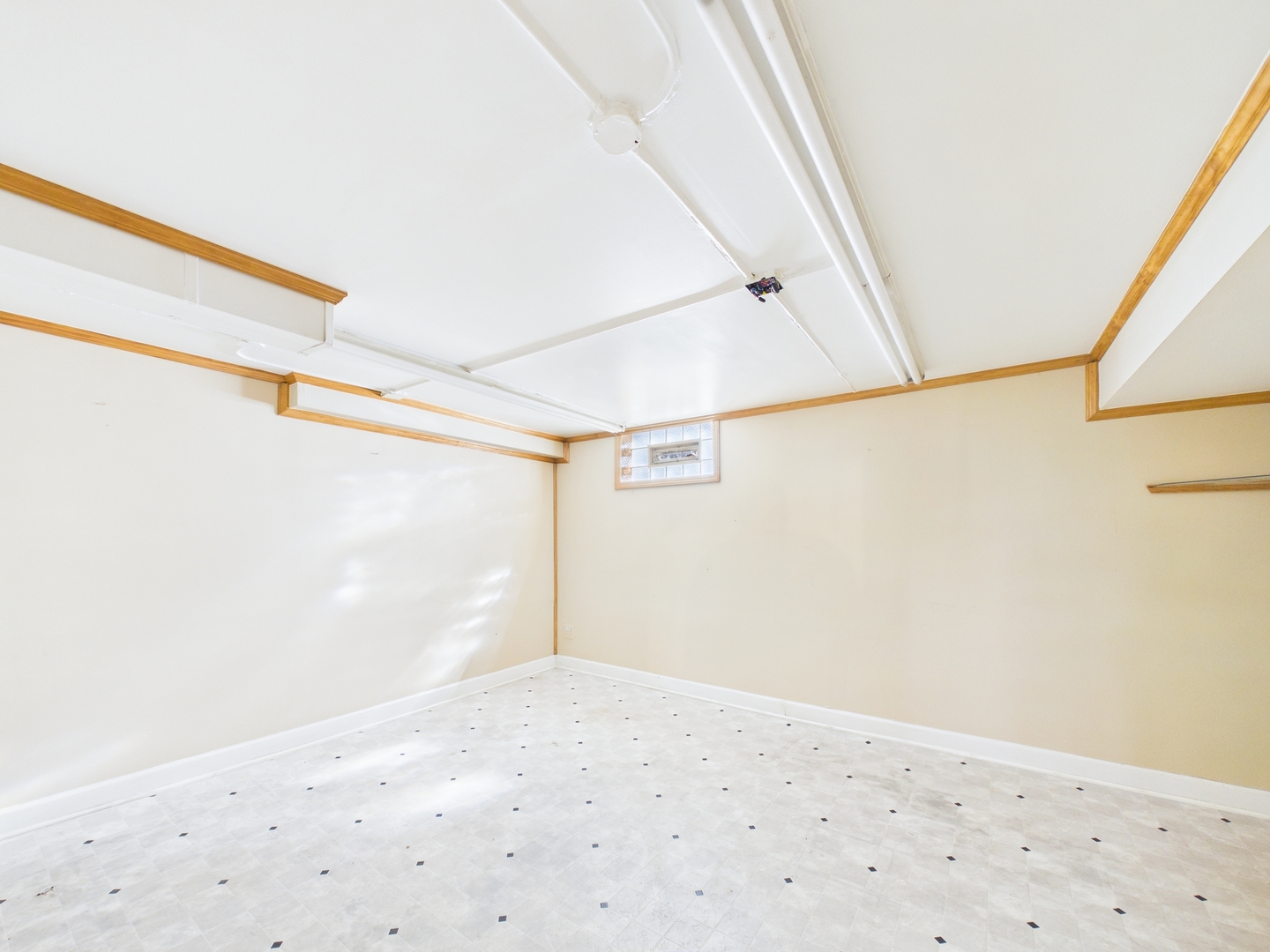 2522 Westbrook Drive, Franklin Park, IL 60131