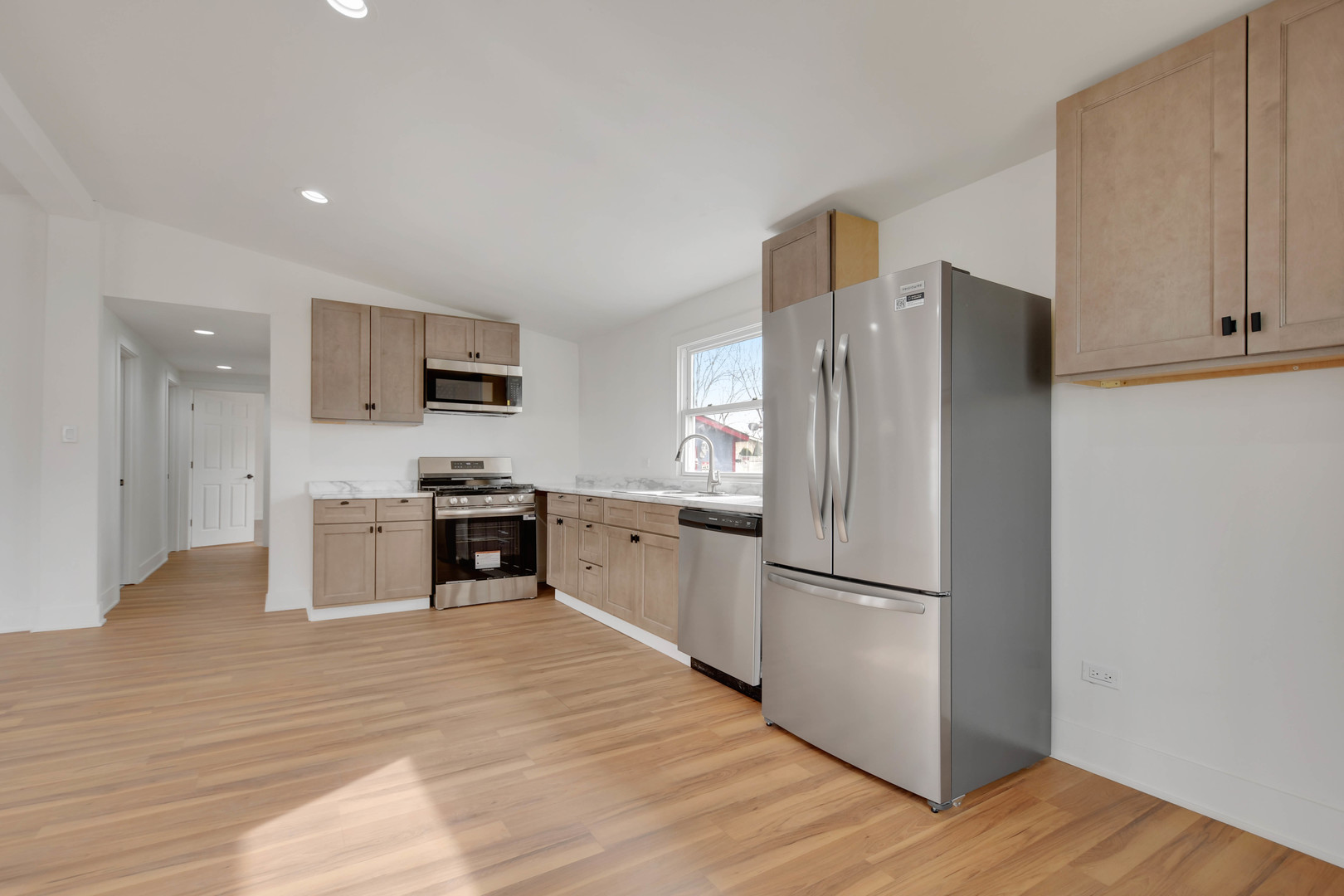 2258 Rush Street, Lynwood, IL 60411