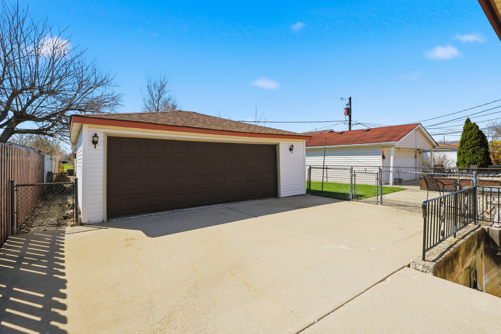 3820 Emerson Drive, Schiller Park, IL 60176