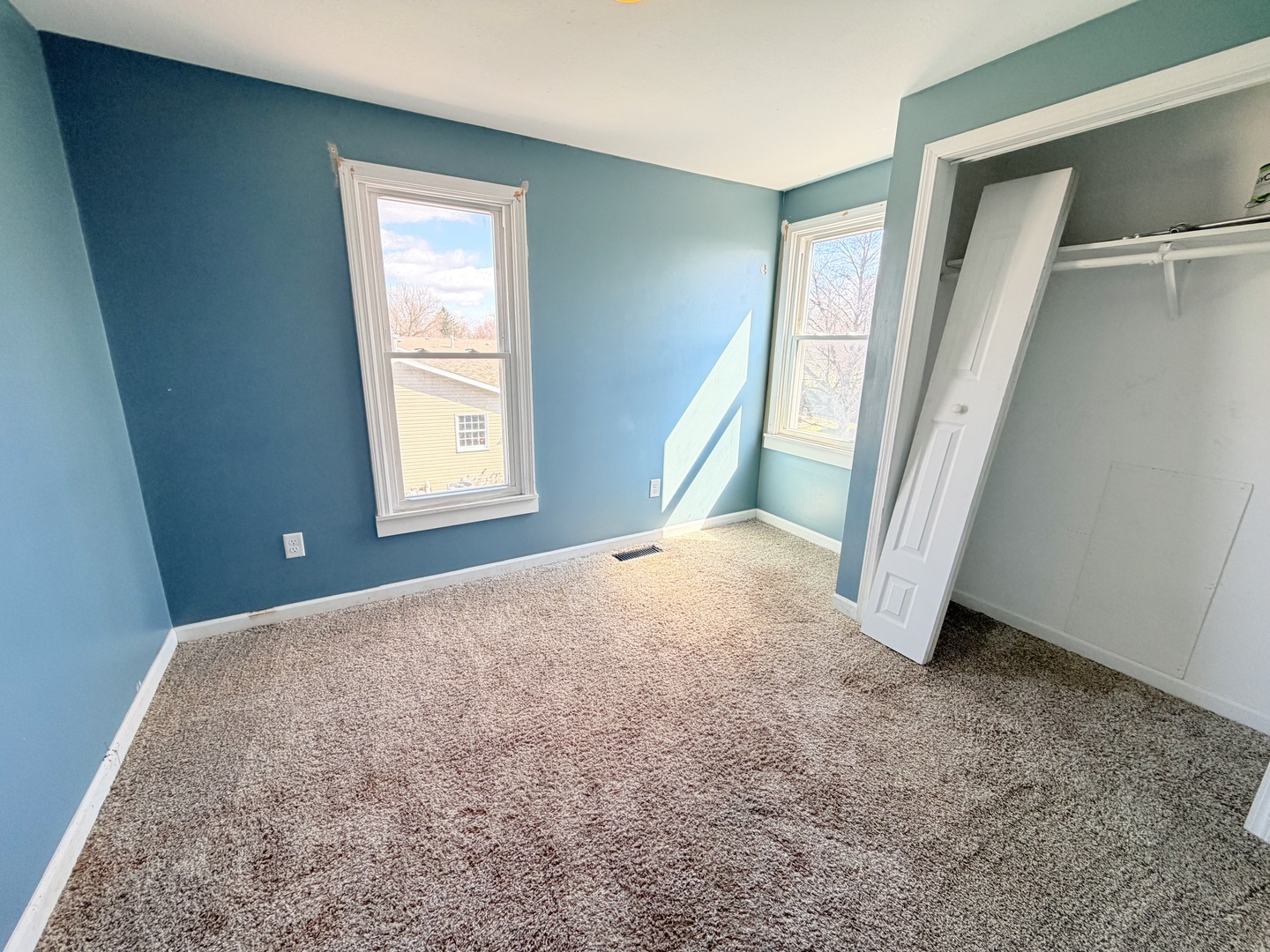 608 W Cedar Street, Leroy, IL 61752