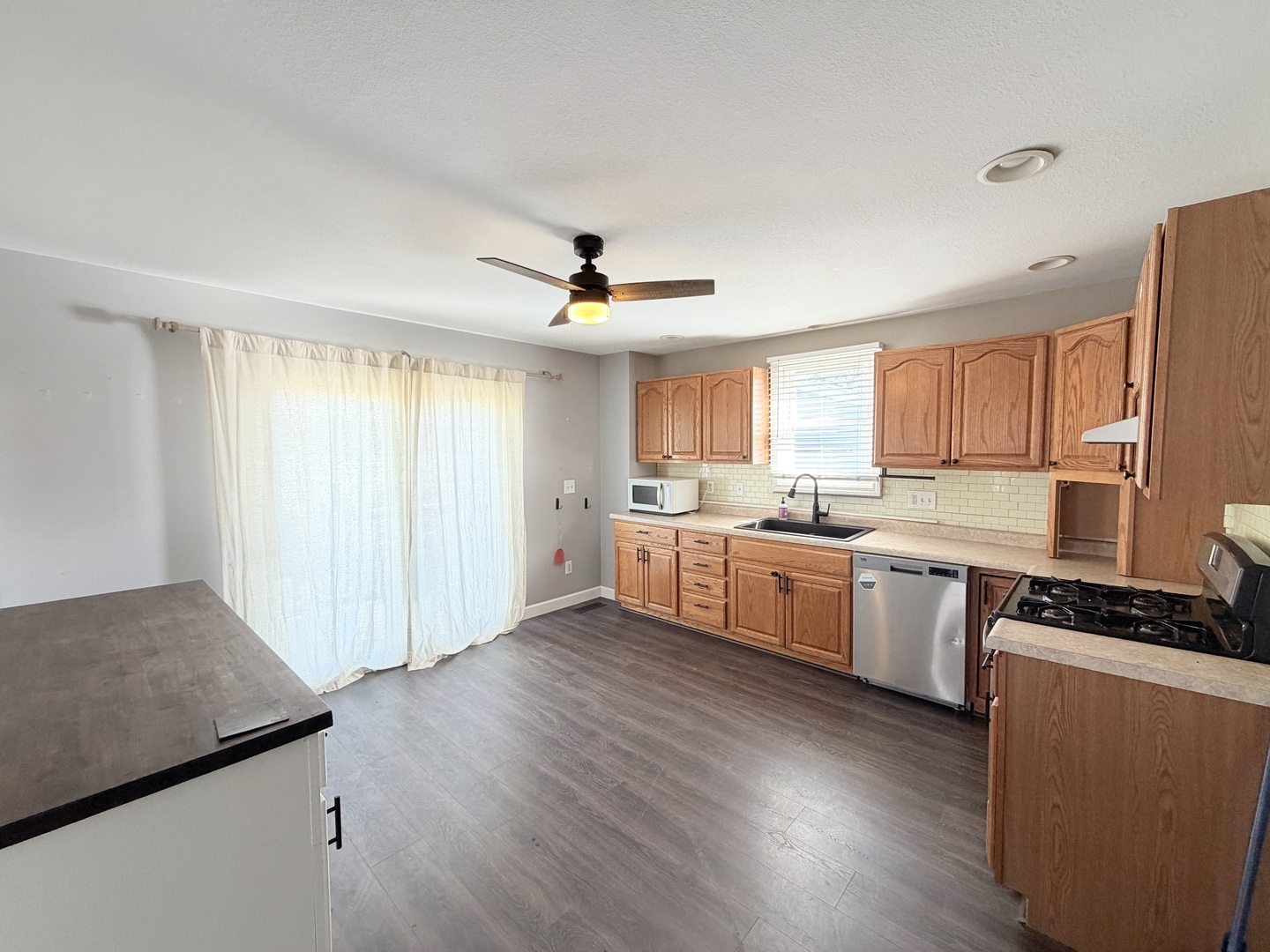 608 W Cedar Street, Leroy, IL 61752