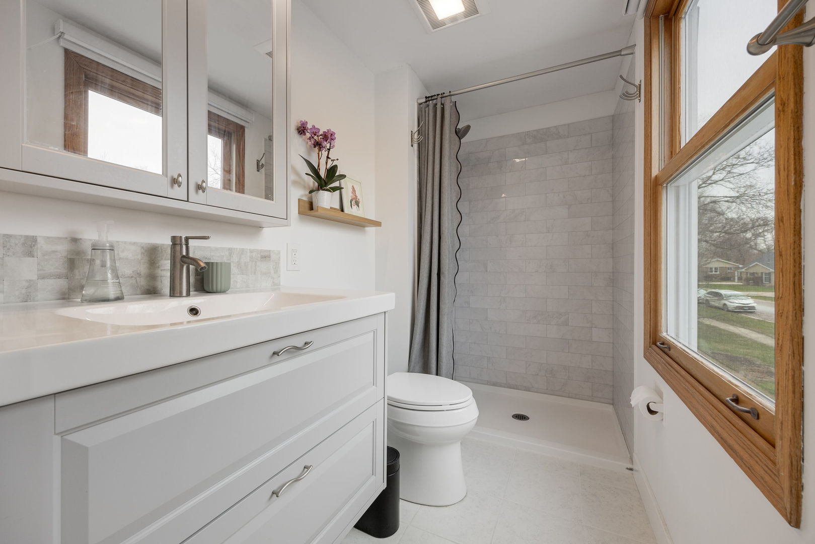 905 Kennebec Lane, Naperville, IL 60563