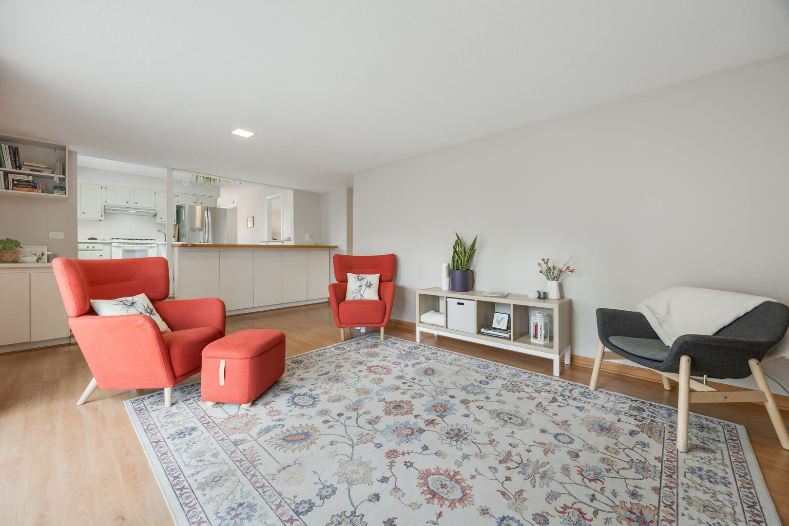 905 Kennebec Lane, Naperville, IL 60563