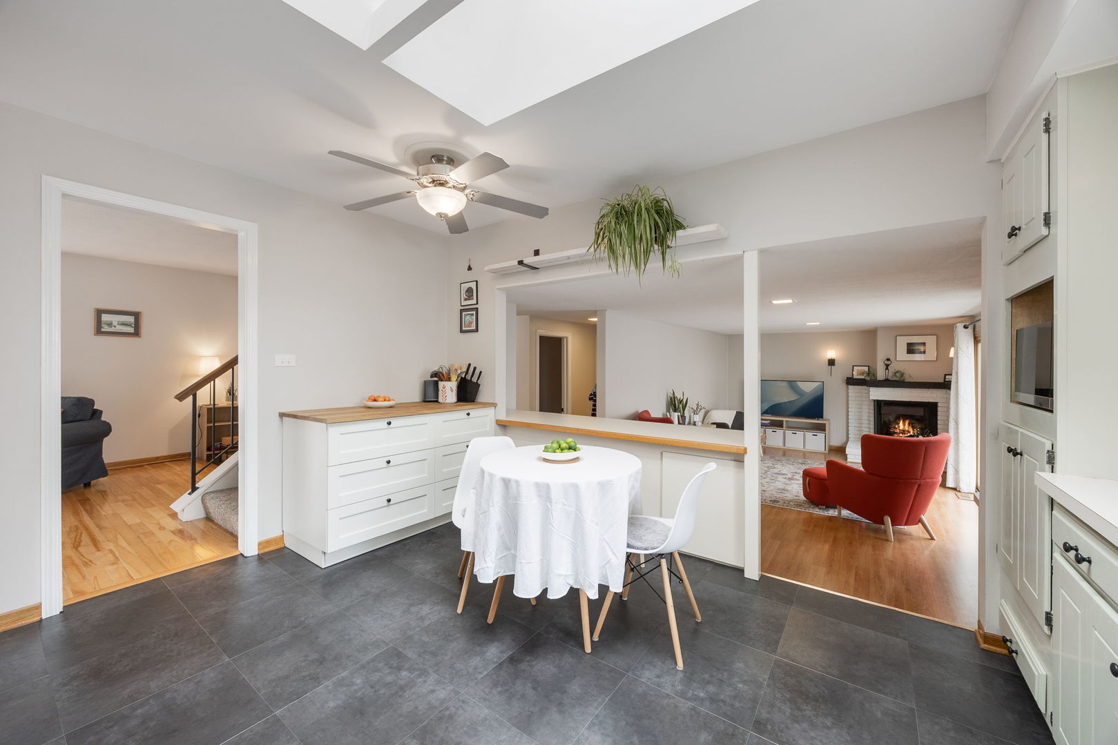 905 Kennebec Lane, Naperville, IL 60563