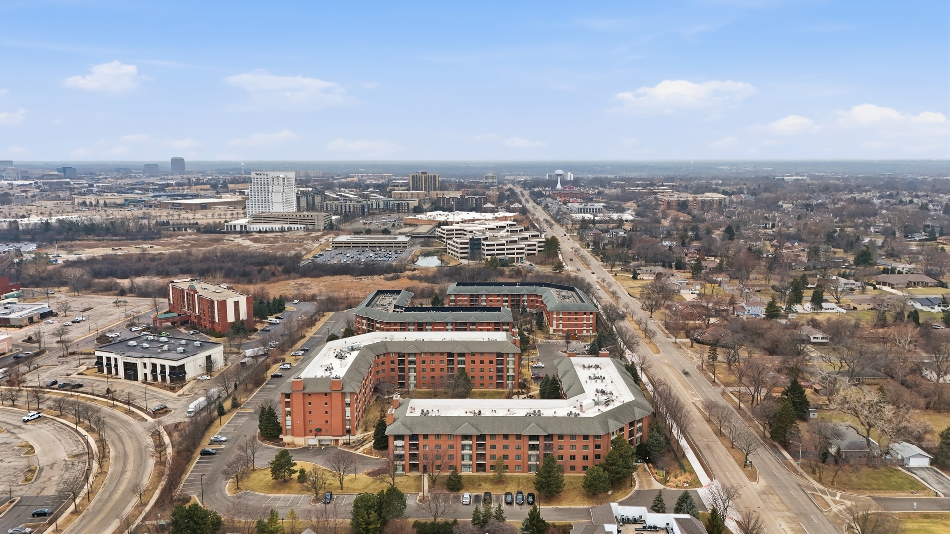 875 E 22nd Street #410, Lombard, IL 60148