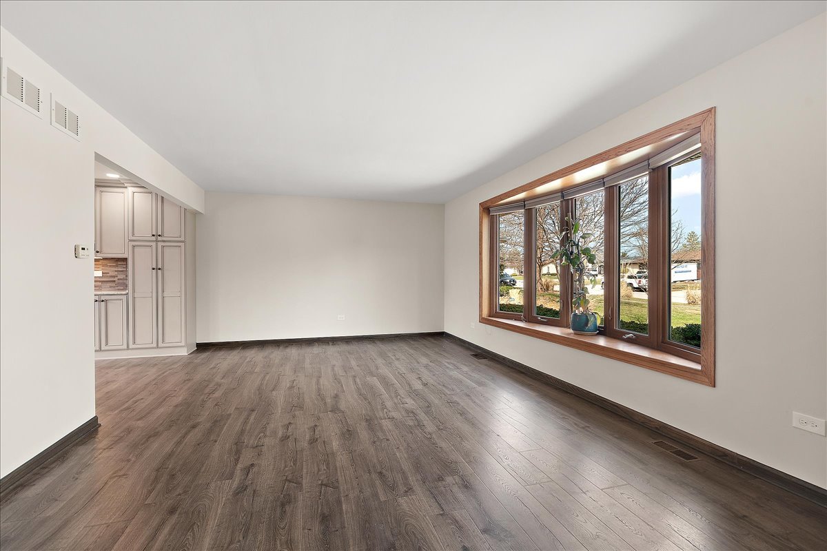 13608 Glen Eagle Court, Orland Park, IL 60462