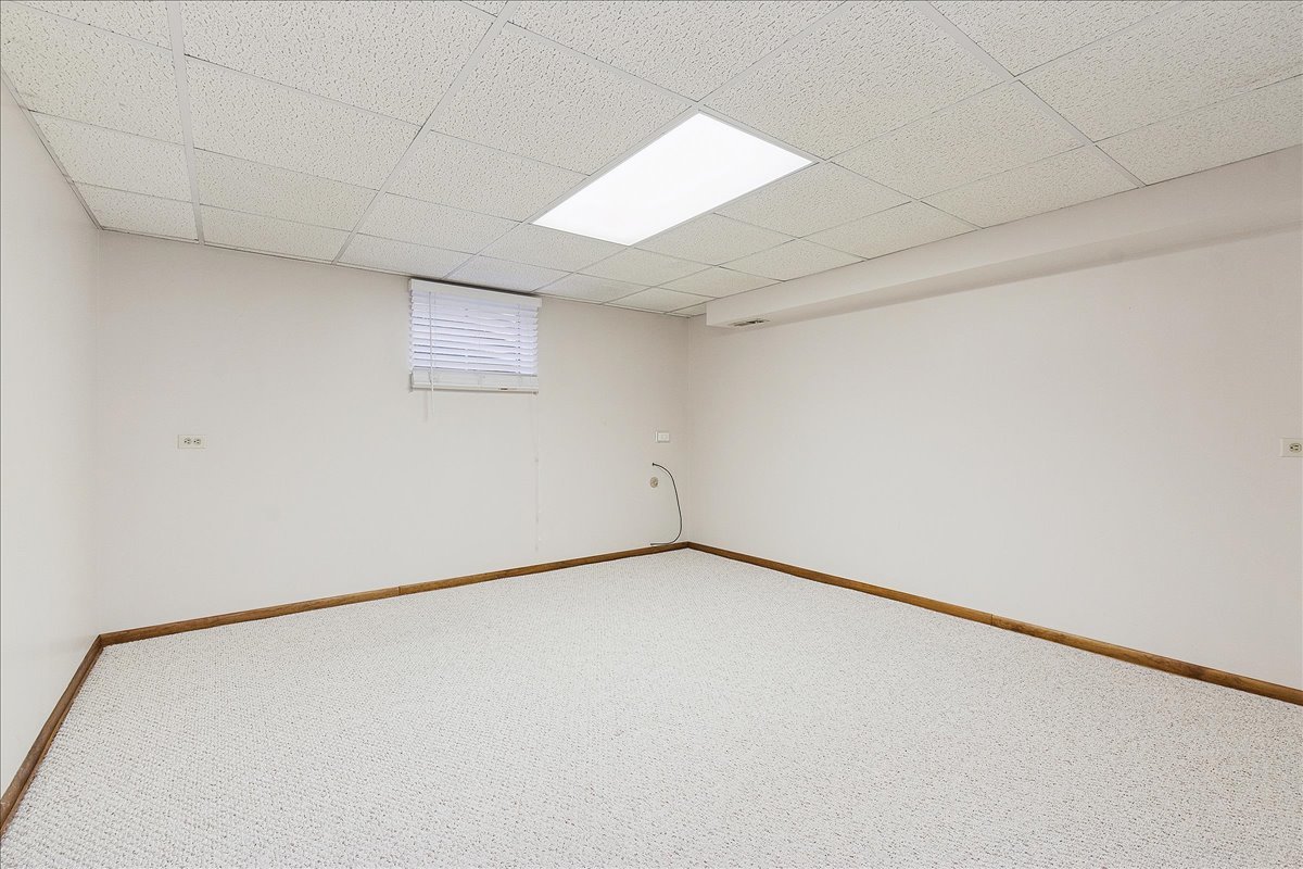 13608 Glen Eagle Court, Orland Park, IL 60462