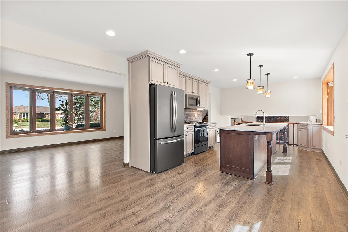 13608 Glen Eagle Court, Orland Park, IL 60462