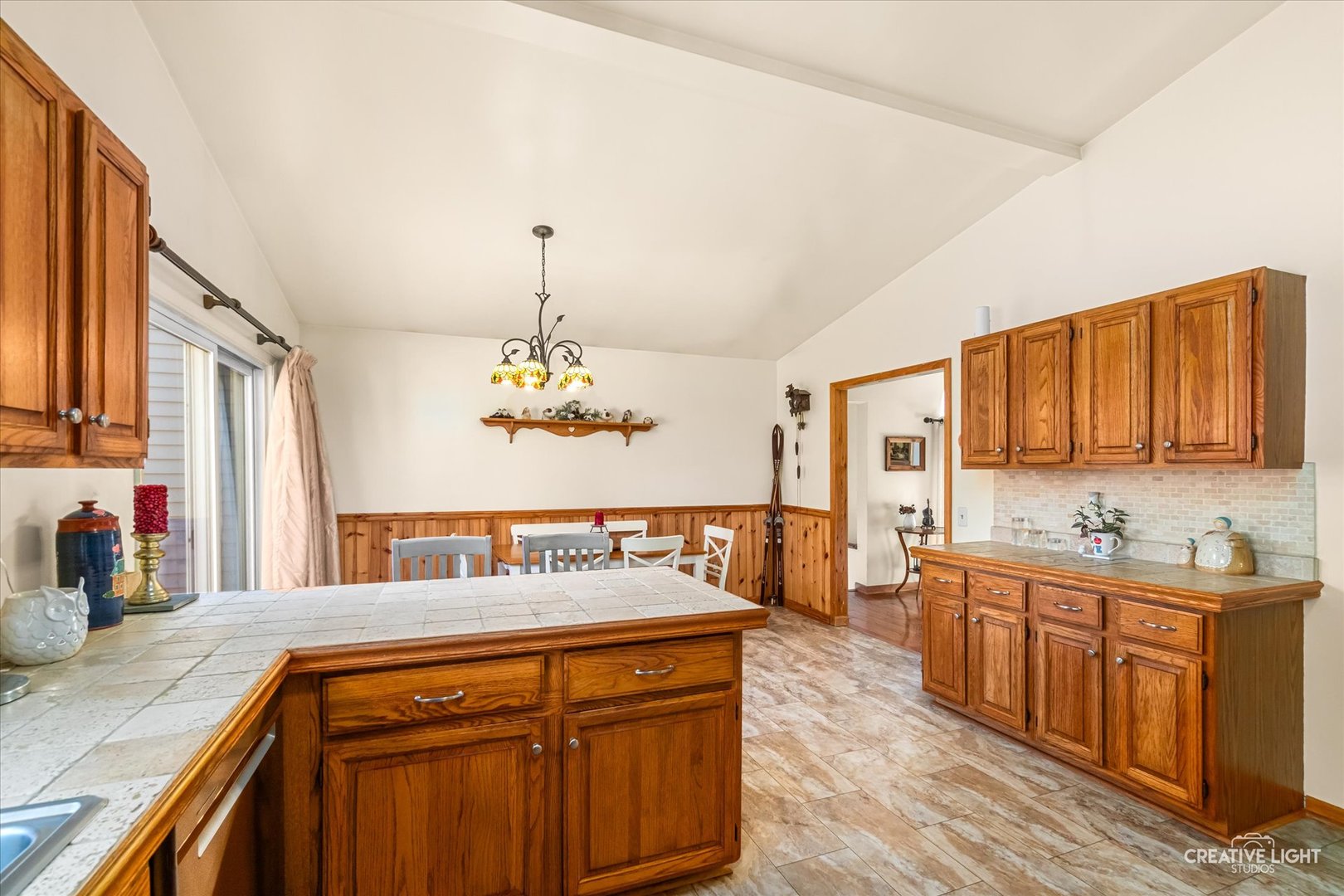 273 Bastian Drive, Sugar Grove, IL 60554