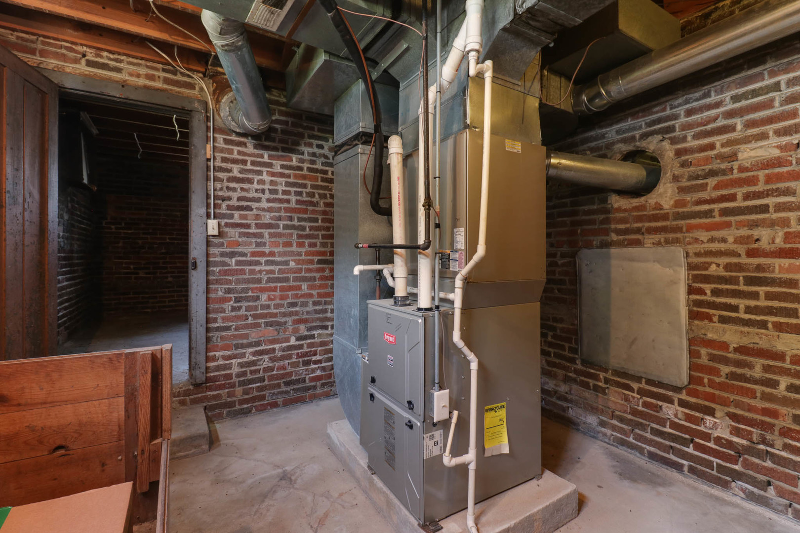 29679 Lagoon Road, Minier, IL 61759