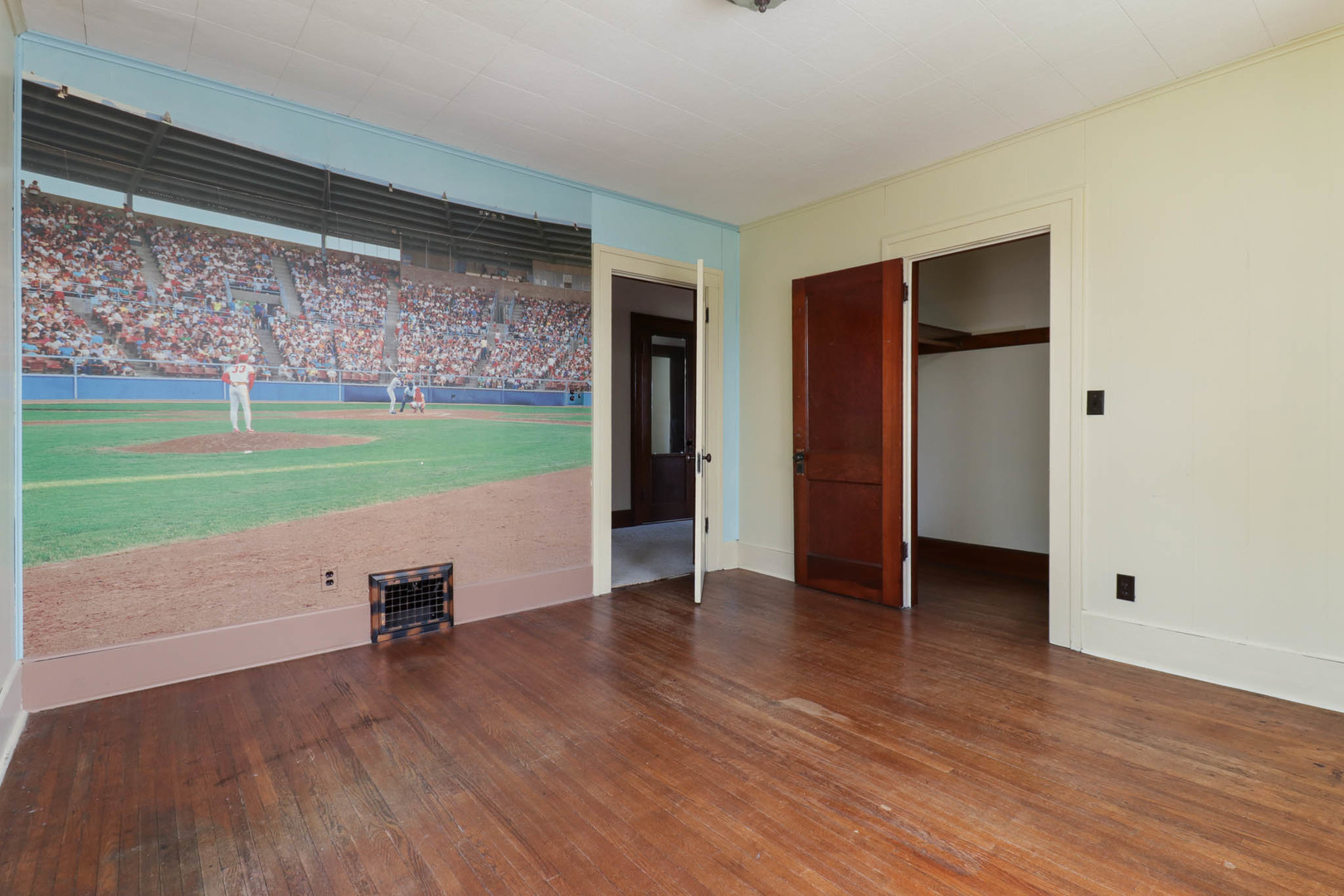 29679 Lagoon Road, Minier, IL 61759