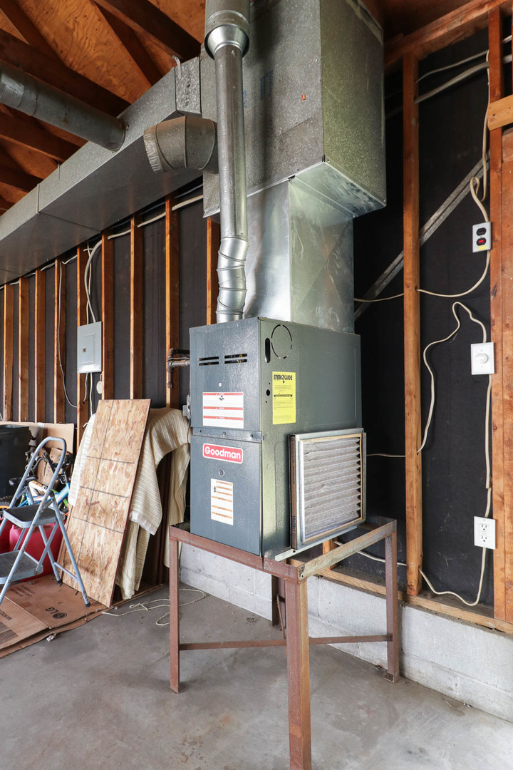 29679 Lagoon Road, Minier, IL 61759