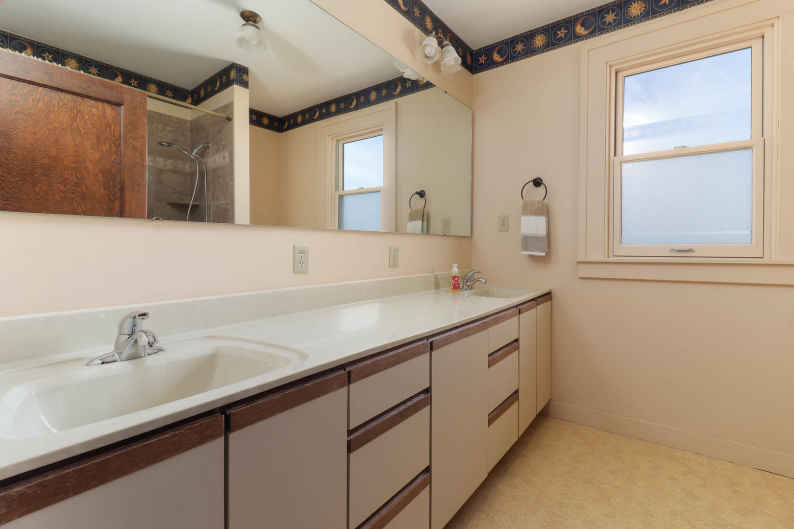 29679 Lagoon Road, Minier, IL 61759