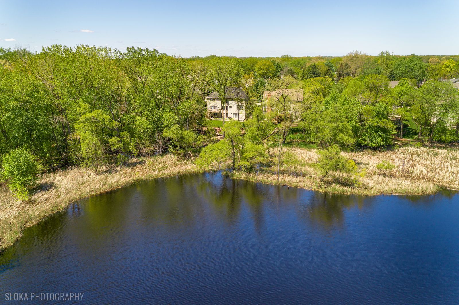 207 Lions Court, Lake Zurich, IL 60047