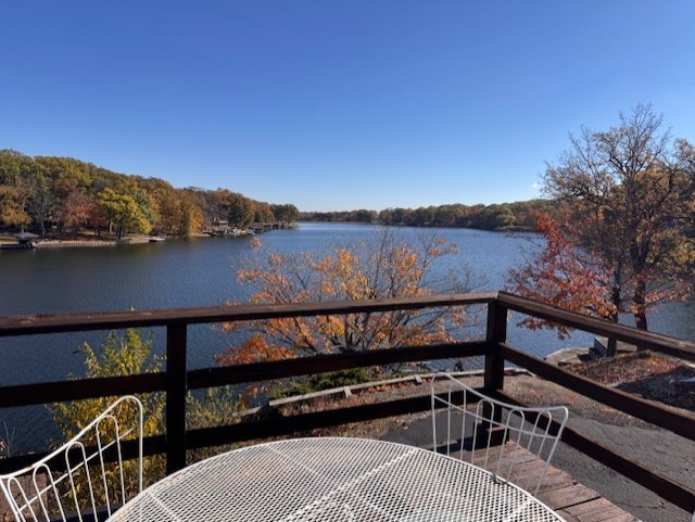 20 Chairtree Court, Putnam, IL 61560