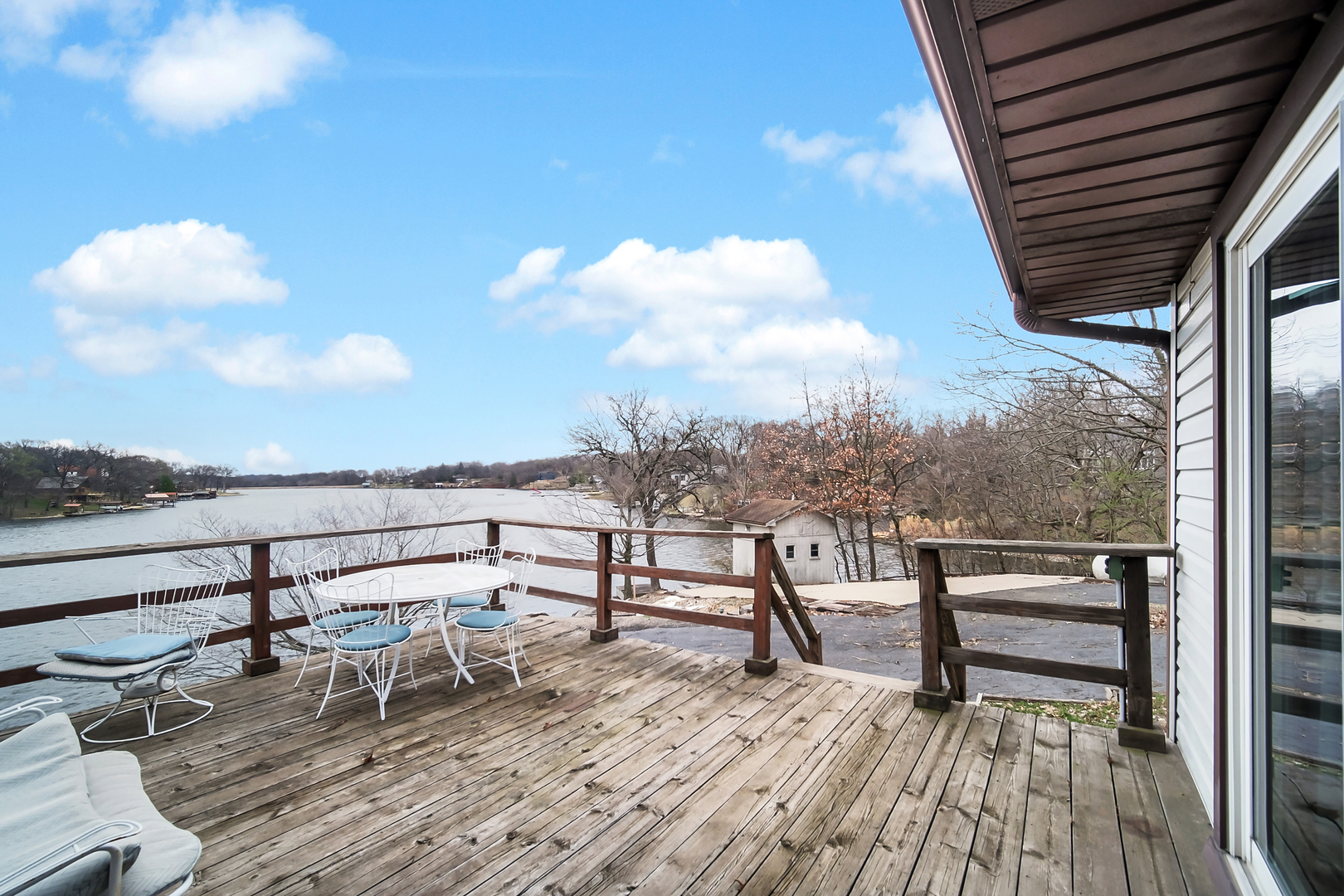 20 Chairtree Court, Putnam, IL 61560