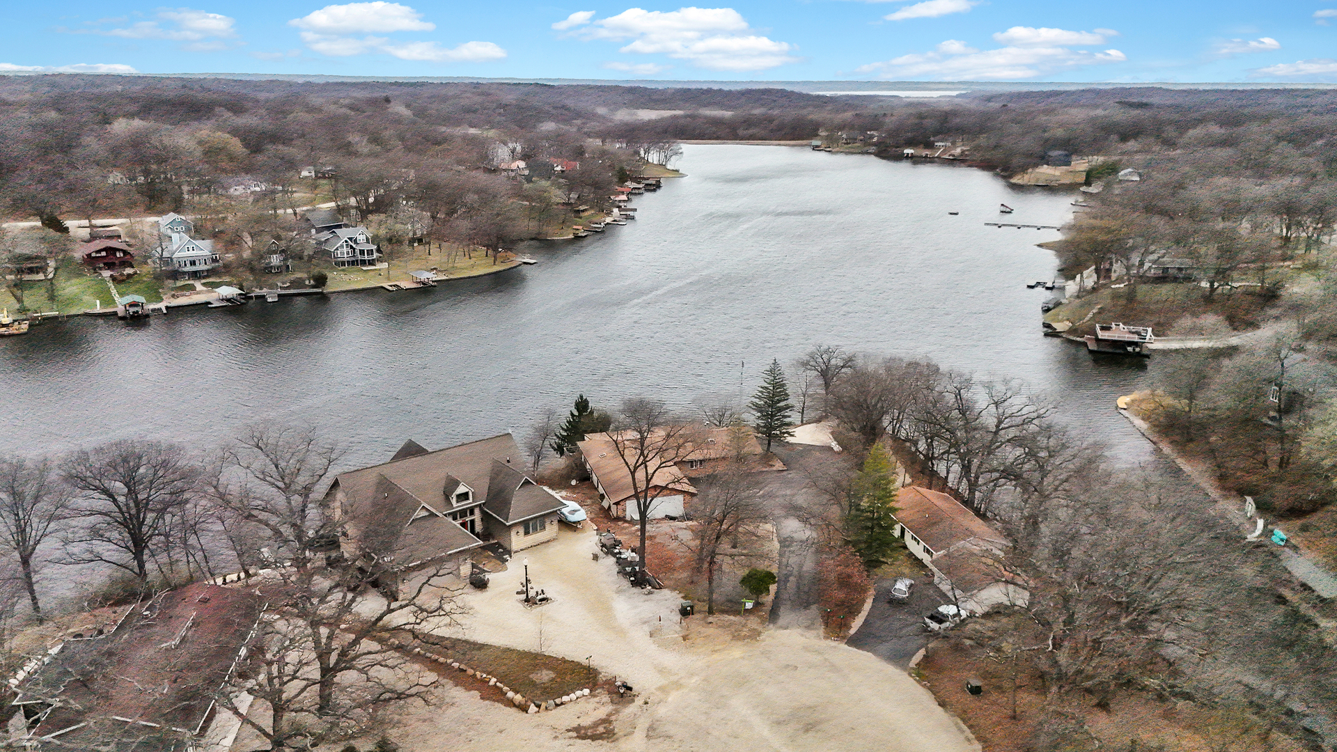 20 Chairtree Court, Putnam, IL 61560