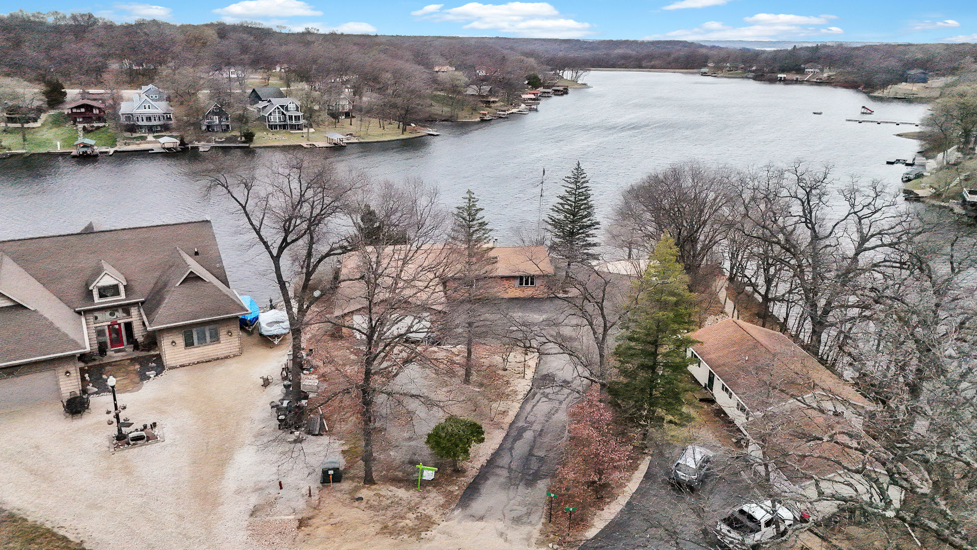 20 Chairtree Court, Putnam, IL 61560