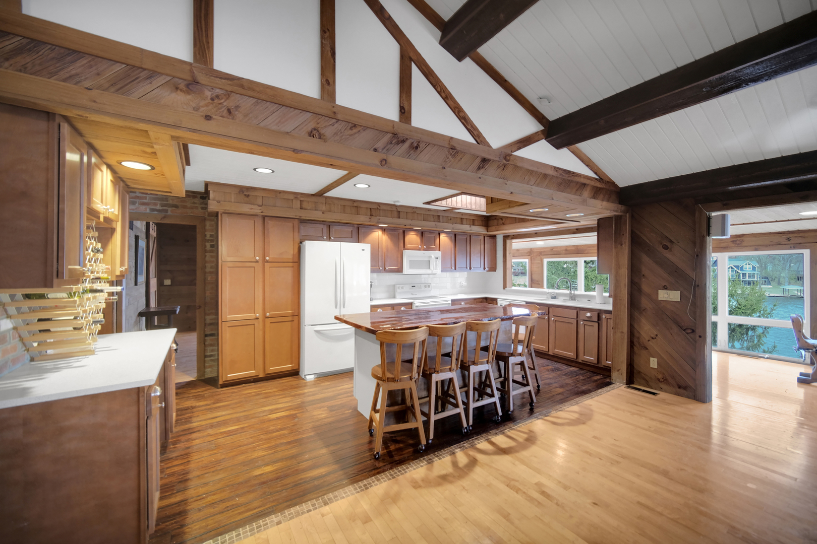 20 Chairtree Court, Putnam, IL 61560