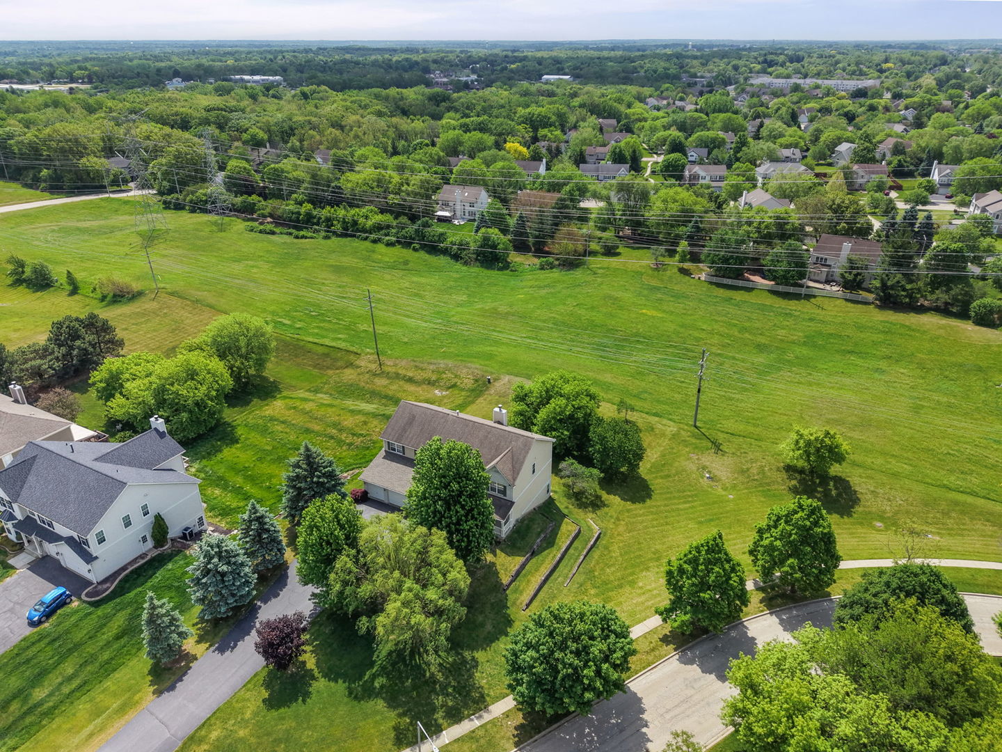 529 Nunda Trail, Crystal Lake, IL 60012