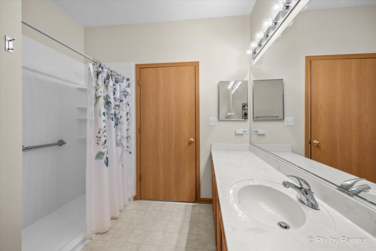 1539 Keystone Court #1539, Elgin, IL 60120