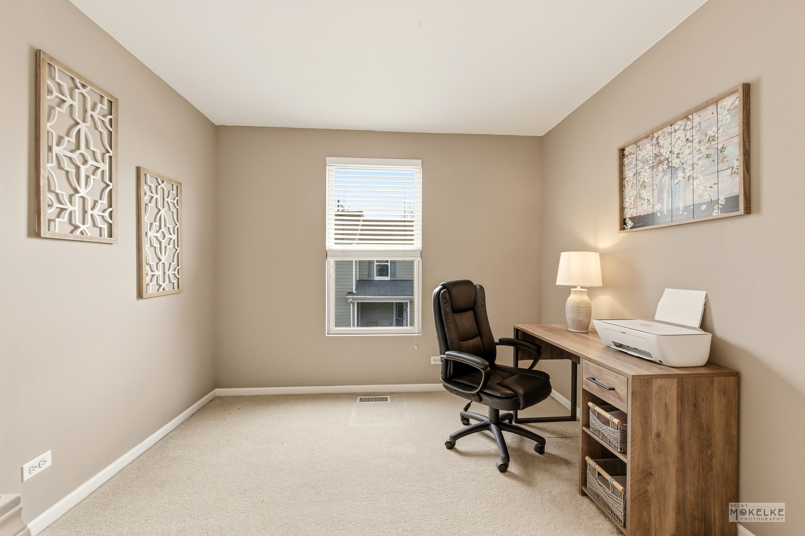 2419 Emily Lane, Elgin, IL 60124