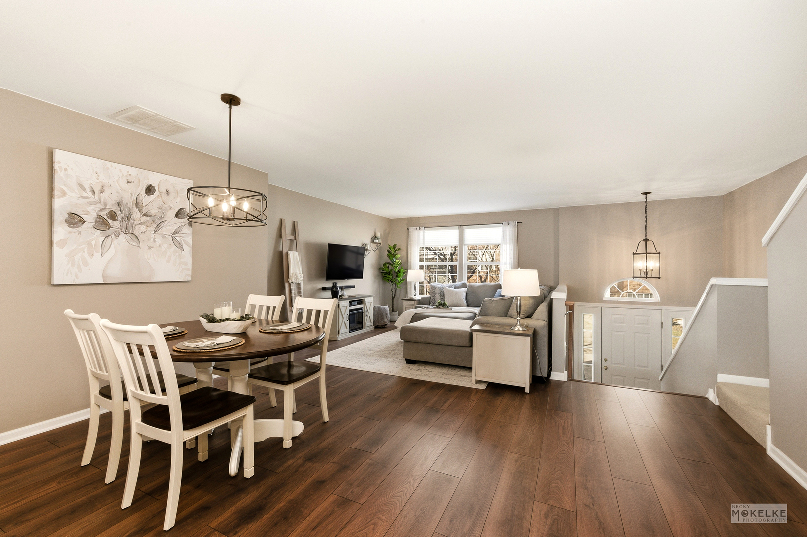 2419 Emily Lane, Elgin, IL 60124