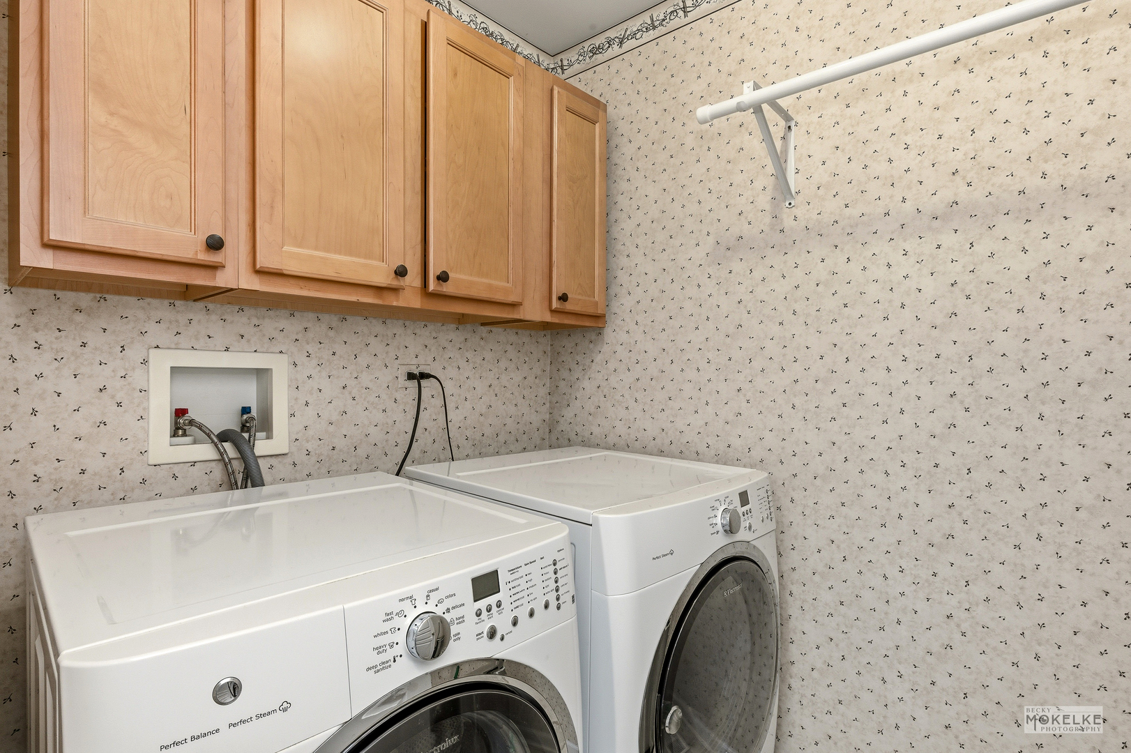 2419 Emily Lane, Elgin, IL 60124