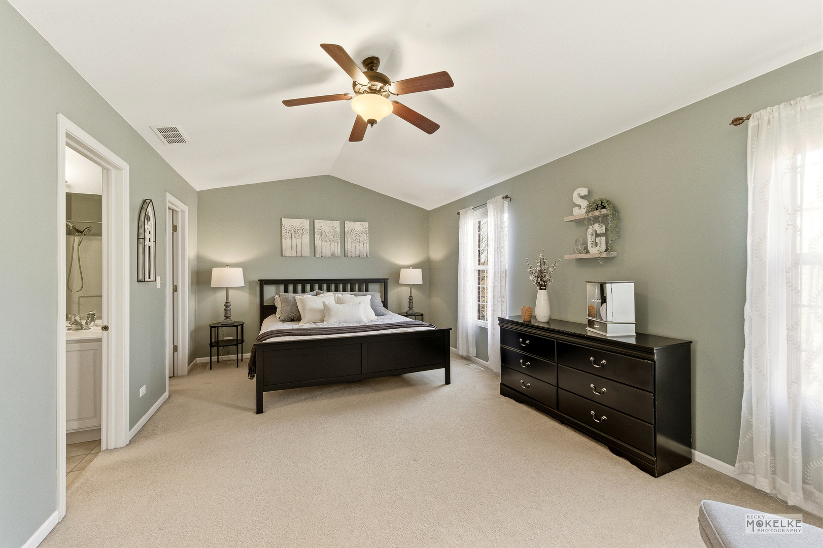 2419 Emily Lane, Elgin, IL 60124